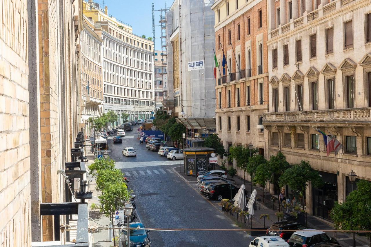 Spa Apartment Via Barberini Rome Exterior photo