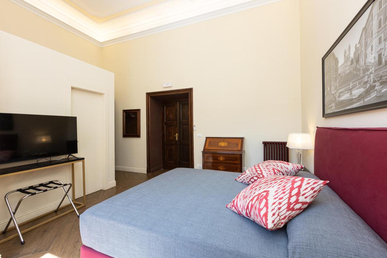 Spa Apartment Via Barberini Rome Exterior photo